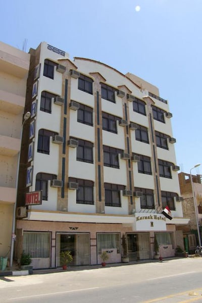 Hotel Karnak