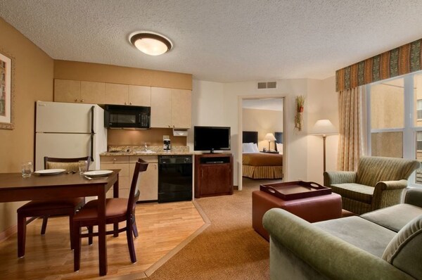 Homewood Suites by Hilton Austin South Airport