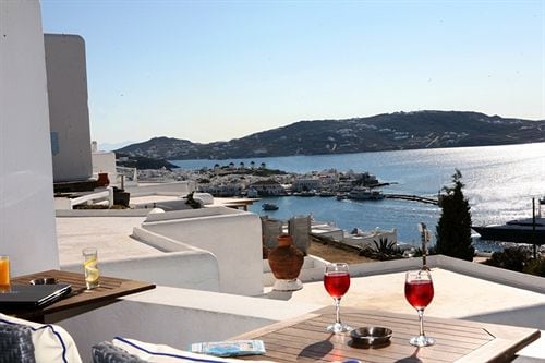 SUPER PARADISE BEACH, Mykonos | 2024 Guide