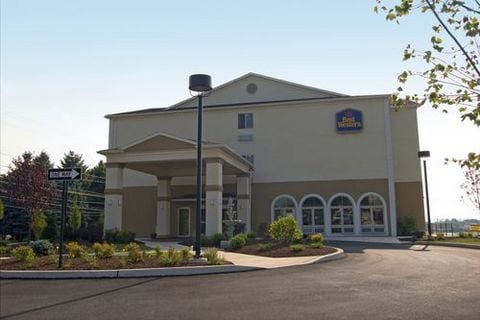 Holiday Inn Express and Suites Allentown West, an IHG Hotel