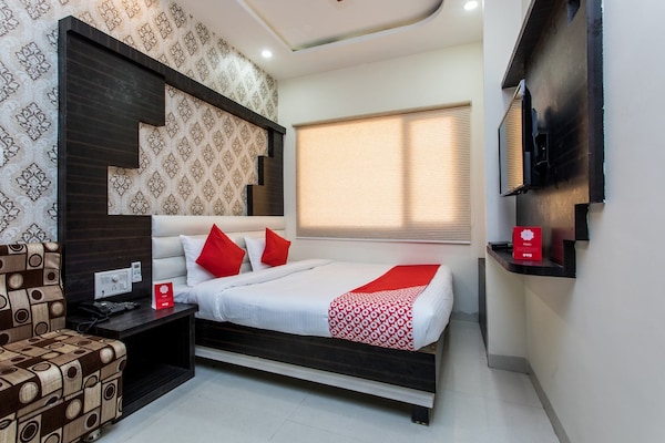 COSMIQUE CLARKS INN SUITES $42 ($̶5̶5̶) - Prices & Hotel Reviews -  Goa/Margao