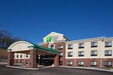 Holiday Inn Express & Suites Bridgeport, An Ihg Hotel