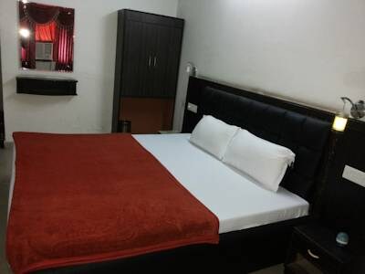 Hotel Chandigarh Residency