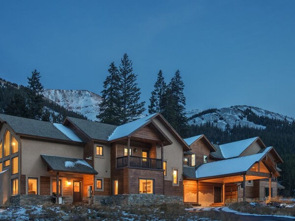 Viking Vista Retreat Luxury Townhome Breckenridge Vacation Rentals Colorado