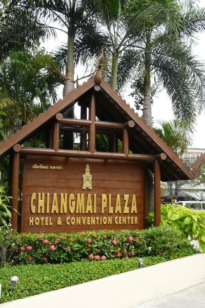 Hotel Chiang Mai Plaza