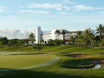 Hotel Starts Guam Resort