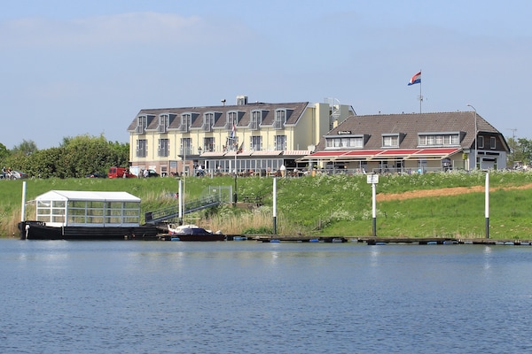 Hotel Restaurant Zalen Hoogeerd