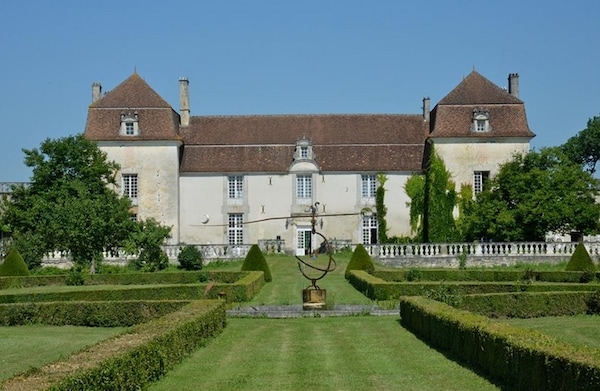 Le Chateau De Clauzuroux