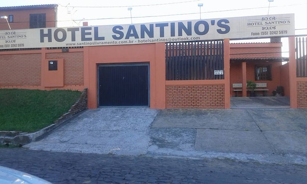 Hotel Santino's