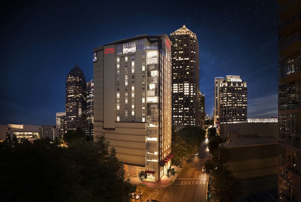 Hampton Inn And Suites Atlanta-Midtown