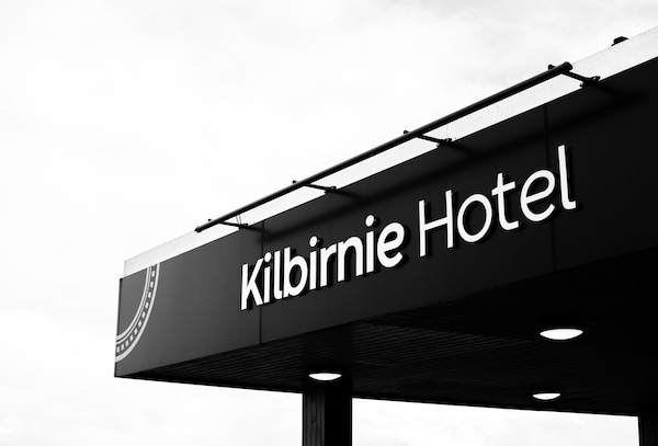 Kilbirnie Hotel