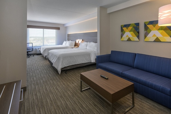 Holiday Inn Express Hotel & Suites North Bay, An Ihg Hotel