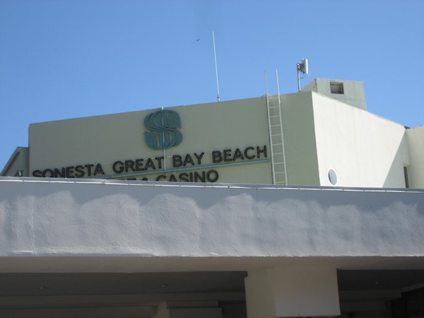 Sonesta Great Bay Beach Resort & Casino