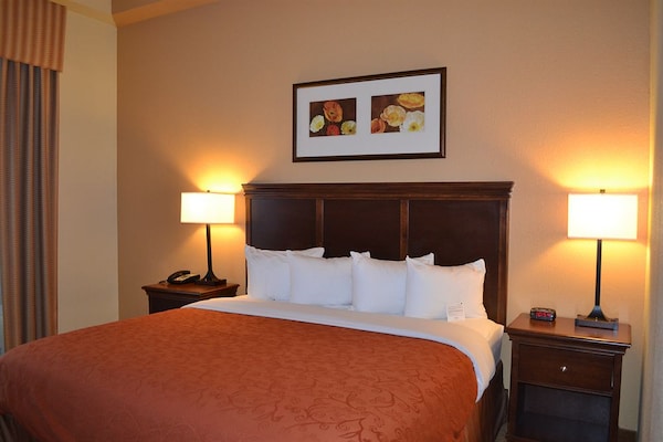 Country Inn & Suites by Radisson, Lexington Park (Patuxent River Naval Air Station), MD
