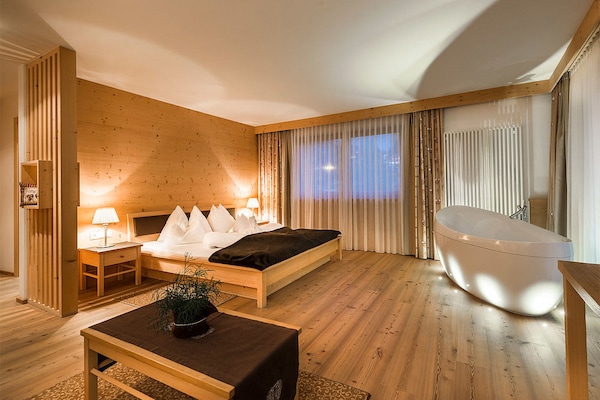Boutique Hotel Nives - Luxury & Design In The Dolomites