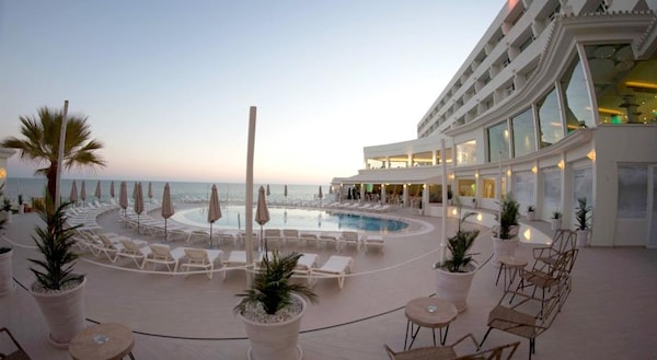 On Hotels Oceanfront