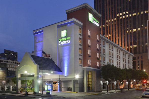 Holiday Inn Express New Orleans Downtown, An Ihg Hotel