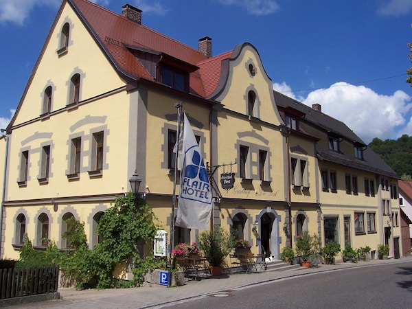 Hotel-Gasthof Die Post Brennerei Frankenhohe