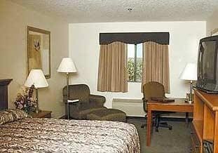 Buena Vista Inn & Suites