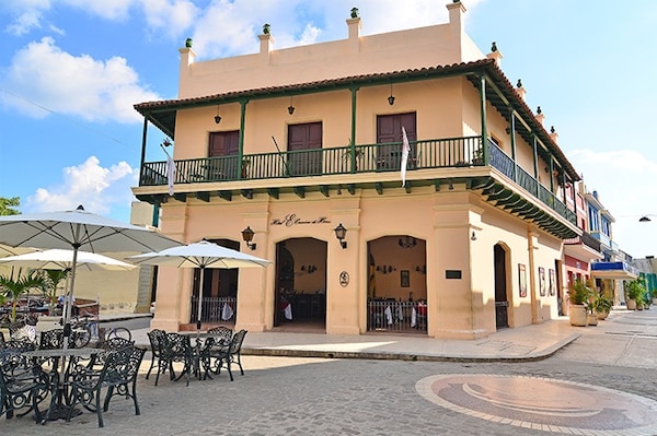 Hotel Camino De Hierro