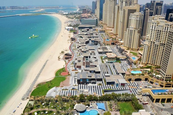 Rimal 6, JBR The Walk - Luxury Living at its Finest with Stunning Beachfront Views