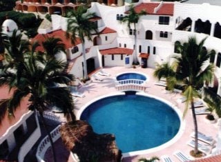 Pacific Paradise Hotel & Suites