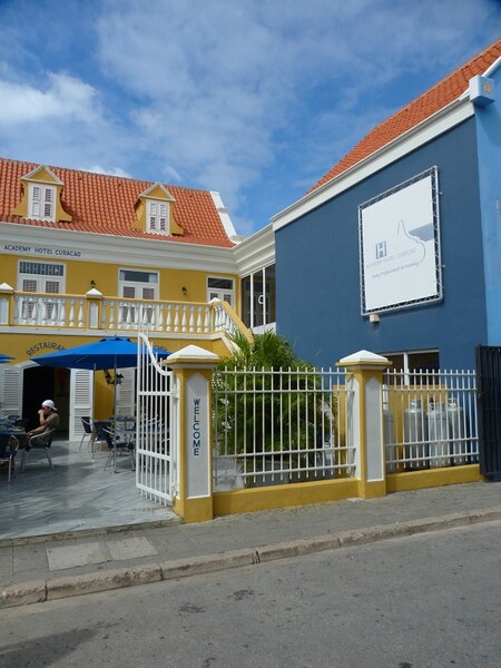 Hotel Academy Curacao