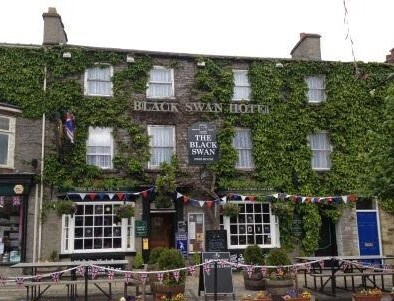 Hotel The Black Swan