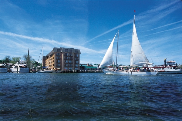 Annapolis Waterfront Hotel, Autograph Collection