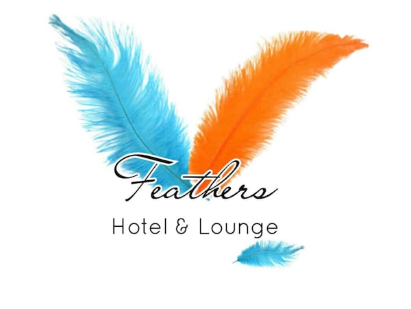 Feathers Hotel & Lounge