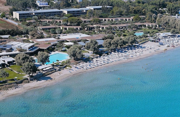 Hotel Kernos Beach