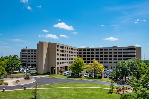 Nced Conference Center & Hotel