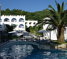 Vrachos Holidays Hotel