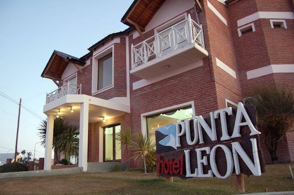 Hotel Punta León
