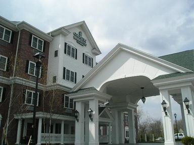 Country Inn & Suites By Radisson, Manchester Airport, NH