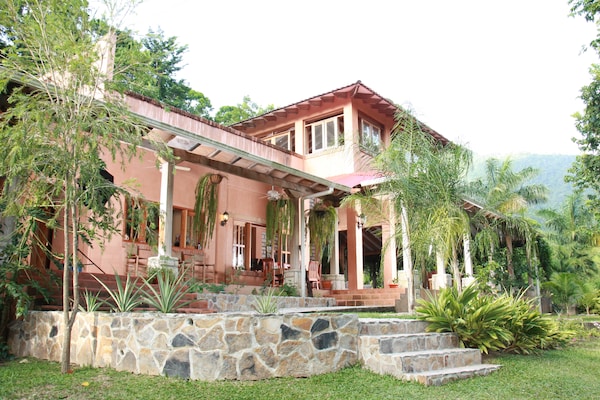 La Villa de Soledad