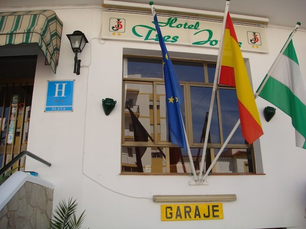 Hotel Tres Jotas Conil