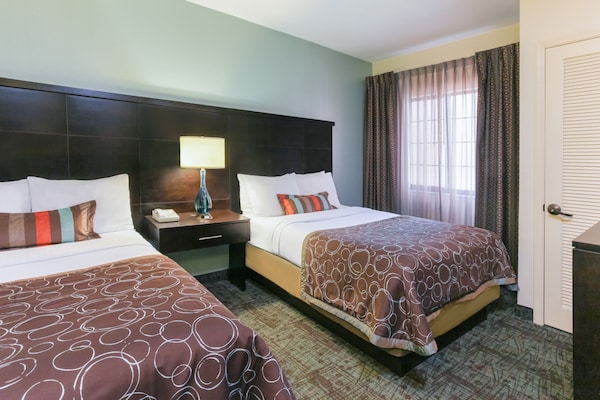 Staybridge Suites Naples Gulf Coast