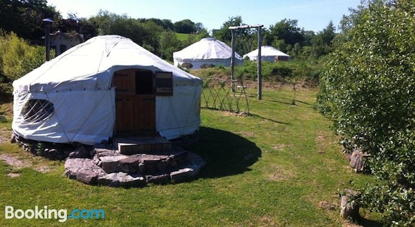 Inch Hideaway Eco Camping