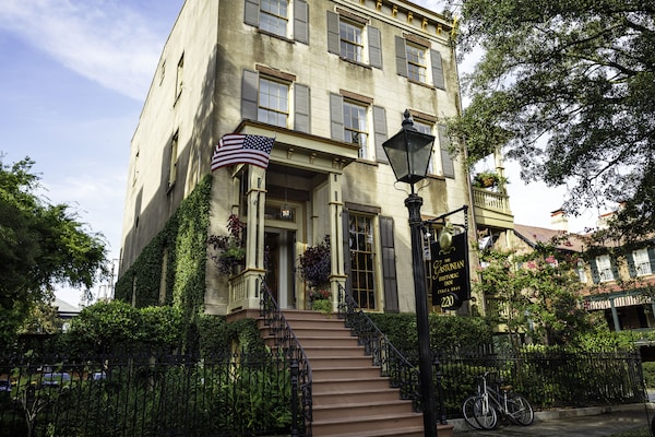 The Gastonian, Historic Inns Of Savannah Collection