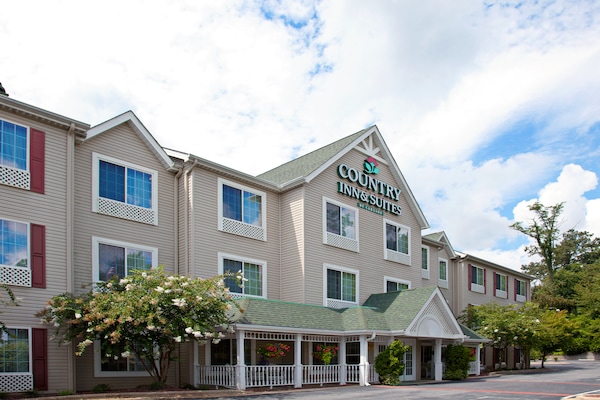 Country Inn & Suites By Carlson Asheville at Asheville Outlet Mall