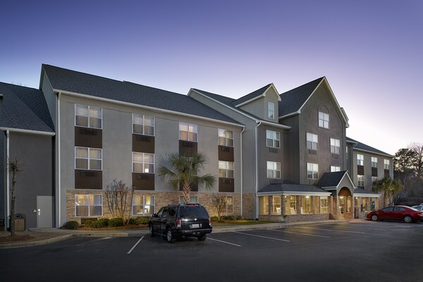 Country Inn & Suites By Radisson Columbia Airport