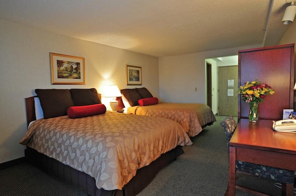 Shilo Inn & Suites - Tacoma