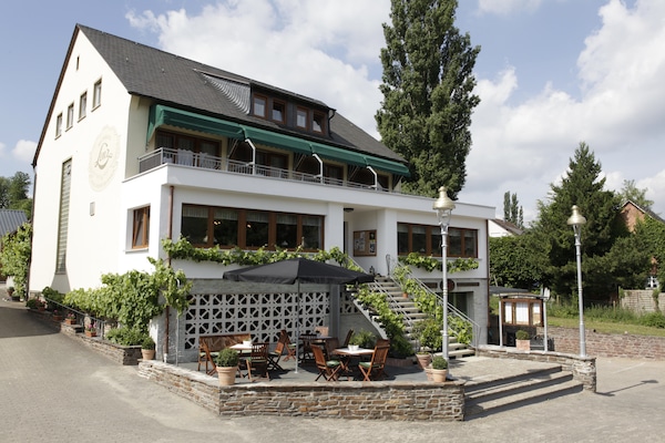 Wein-gut-Hotel Weinhaus Lenz
