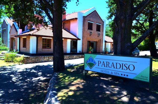 Paradiso Hotel