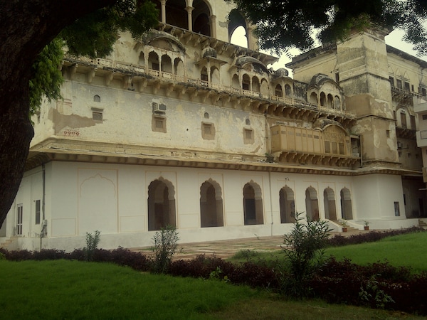Hotel Mahalkhas Palace