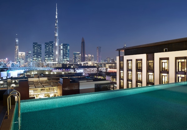 La Ville Hotel & Suites CITY WALK, Dubai, Autograph Collection