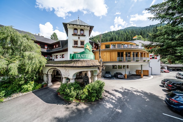 Hotel Gut Trattlerhof & Chalets