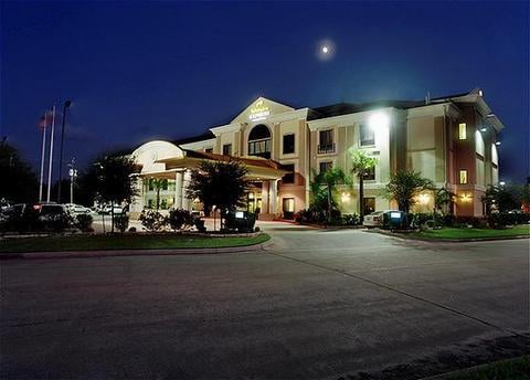 Holiday Inn Express & Suites Houston East, An Ihg Hotel