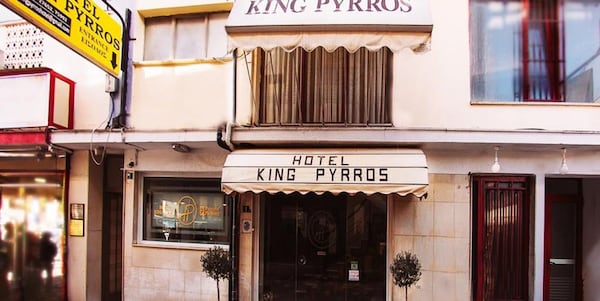 King Pyrros
